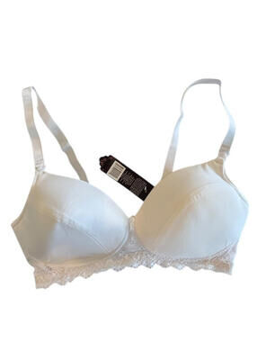 Evanesse Nursing Bra With Evaporative Technology Size 42C White